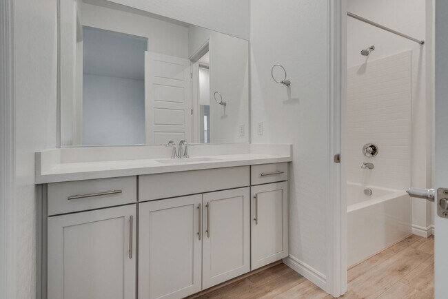 Building Photo - Single story in the exclusive master planned community of Heritage in Stonebridge!