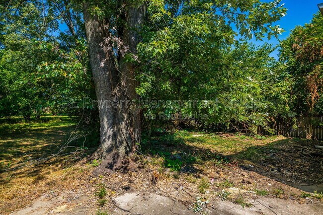 Building Photo - 1790 E Cooke Rd