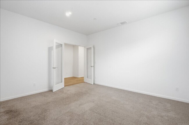 Building Photo - 7503 Allan Detrick Ave