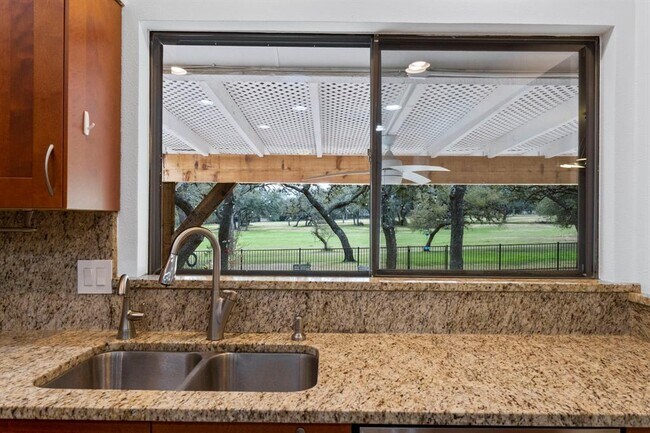 Building Photo - 11532 Spicewood Pkwy