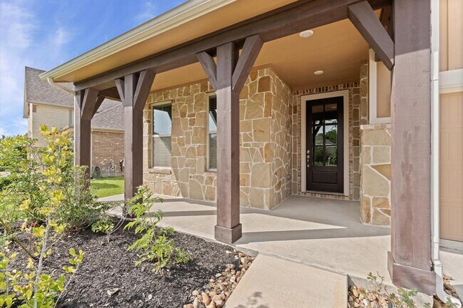 Building Photo - 130 Bloomhill Pl