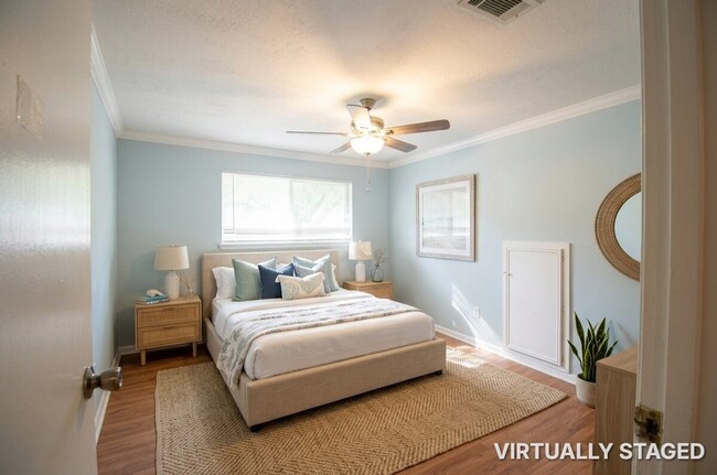 Building Photo - 1806 Cedarwood Ct