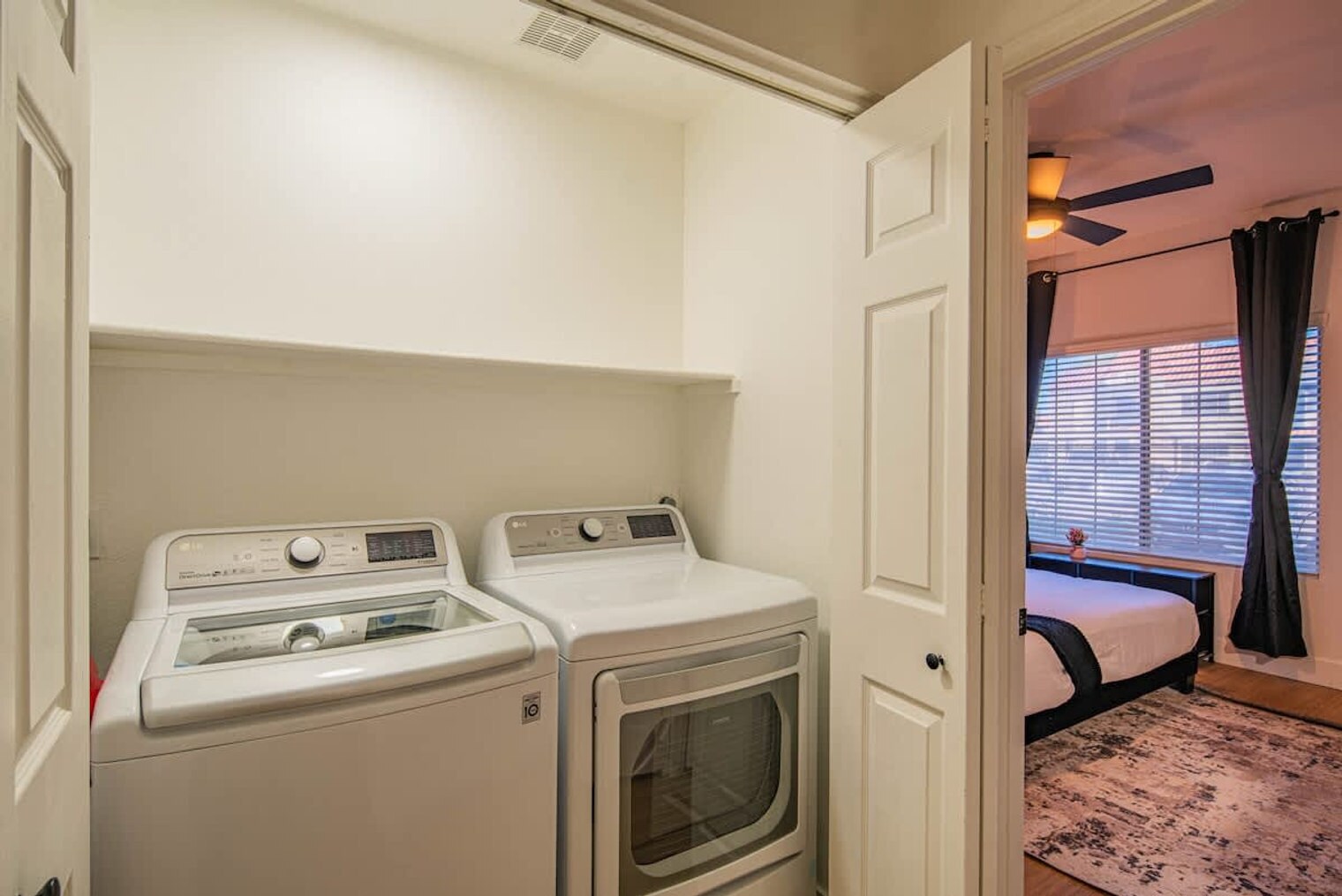 Building Photo - 7900 E Princess Dr