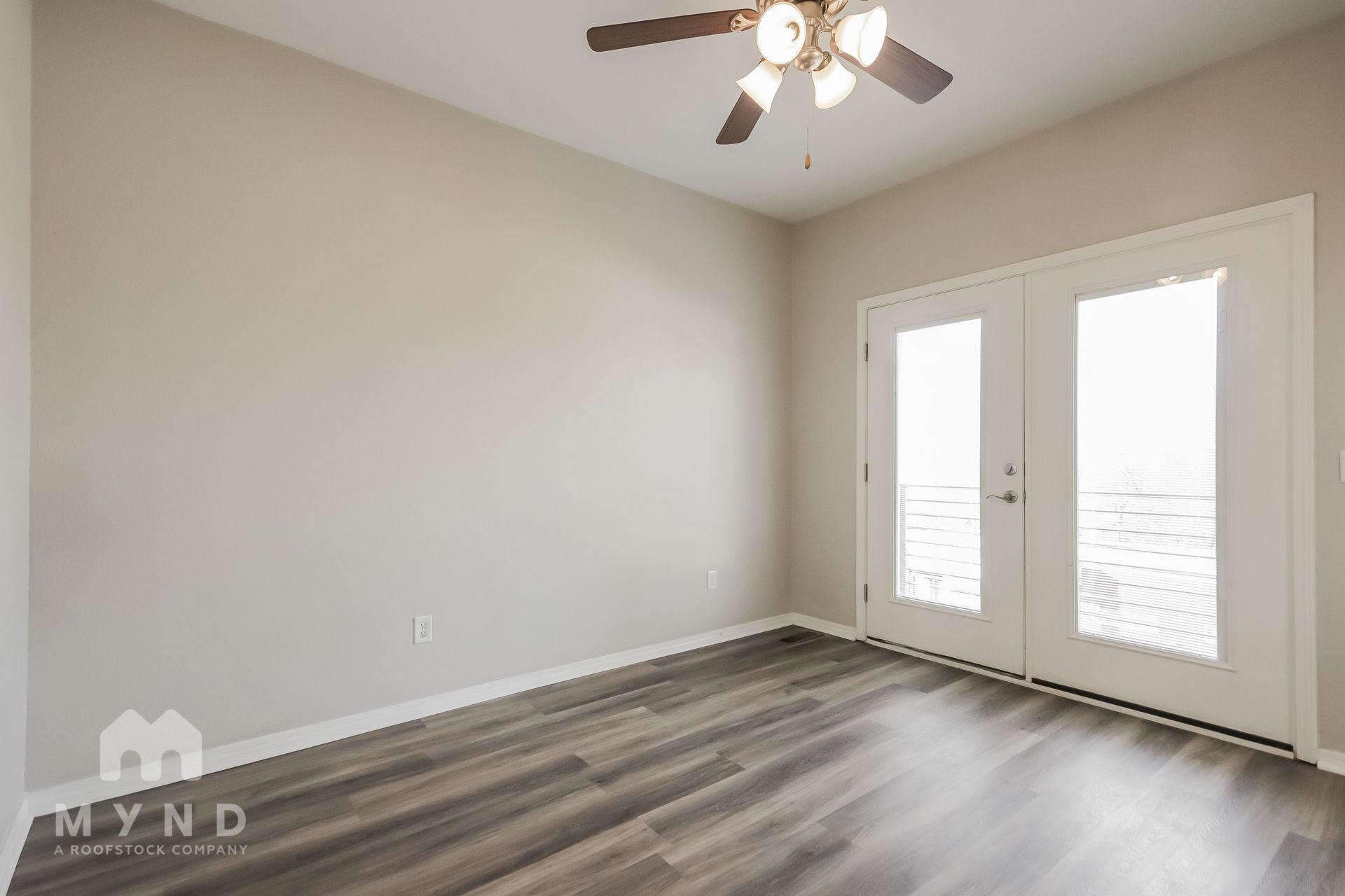 Building Photo - 1730 N Reno Dr