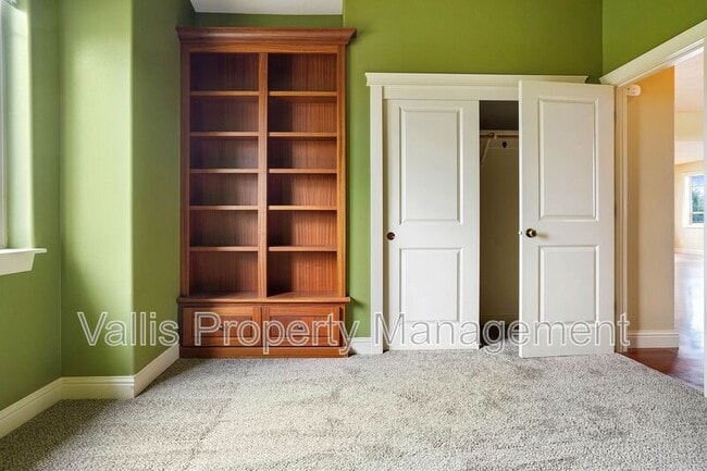 Building Photo - 973 Burley Hill Dr NW