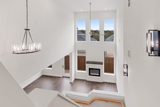 Building Photo - 5702 Barkridge Dr