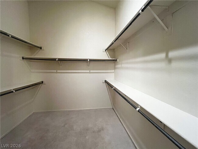 Building Photo - 7100 Village Shore Ct