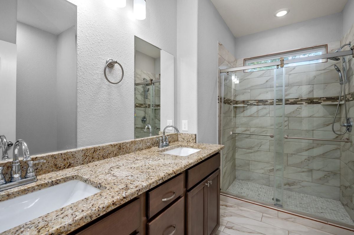 Building Photo - 1314 Antone St