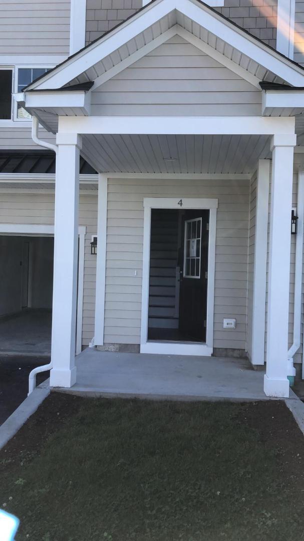 Building Photo - 38 Triangle St