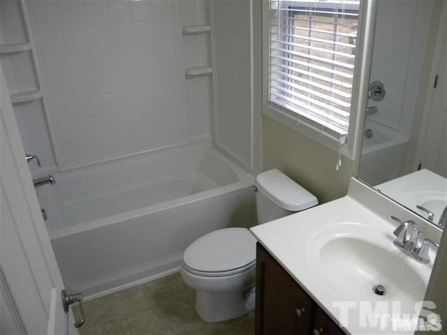 Building Photo - 4 Bedroom Single Family House for Rent