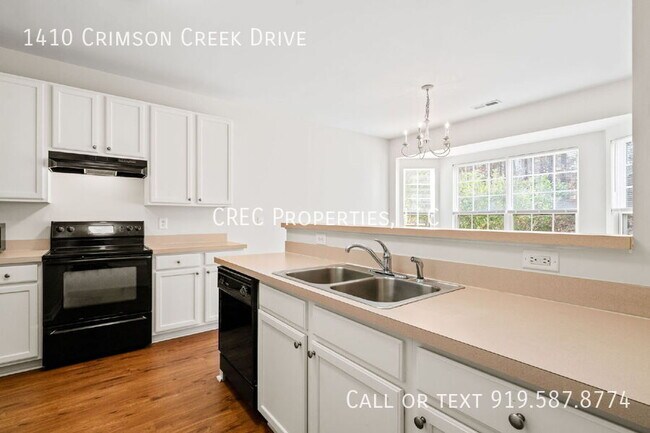 Building Photo - 1410 Crimson Creek Dr