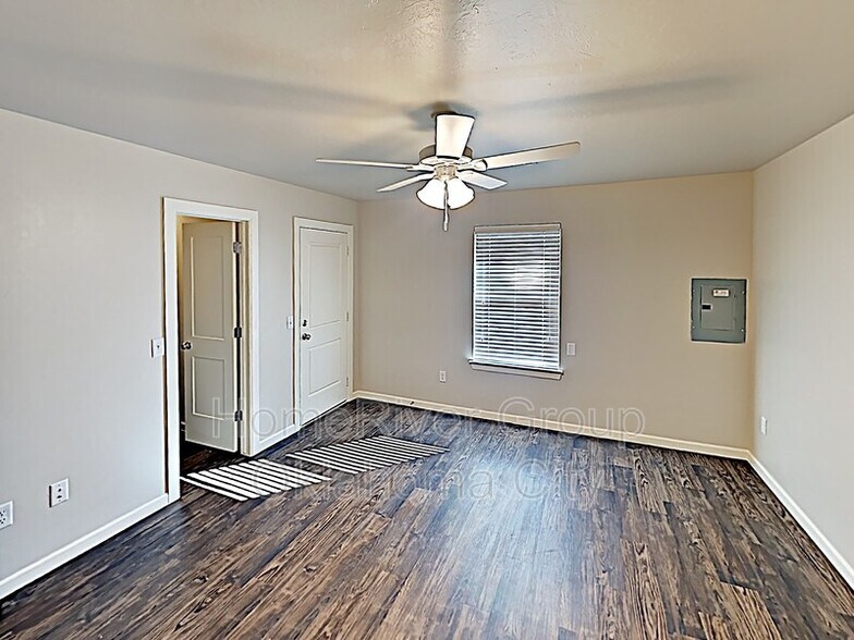 Building Photo - 5008 Avion Ct