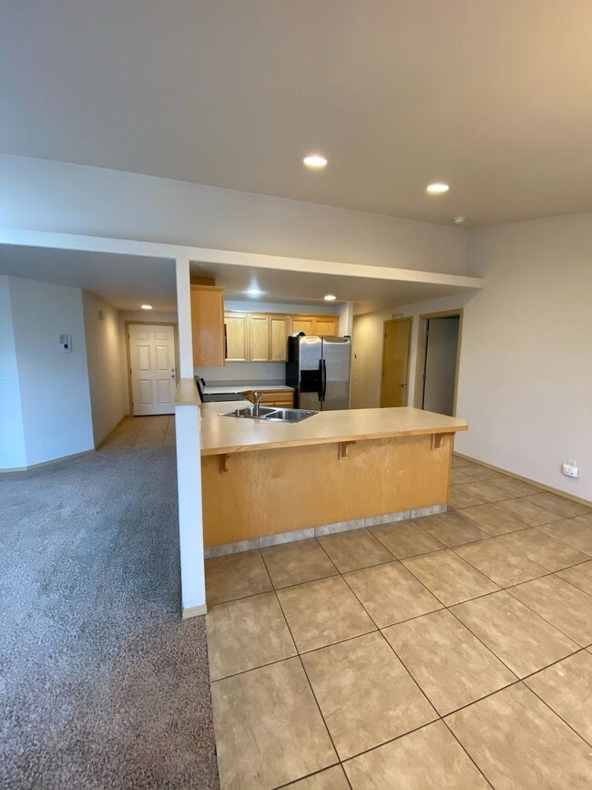 Building Photo - 5822 Austin Ct