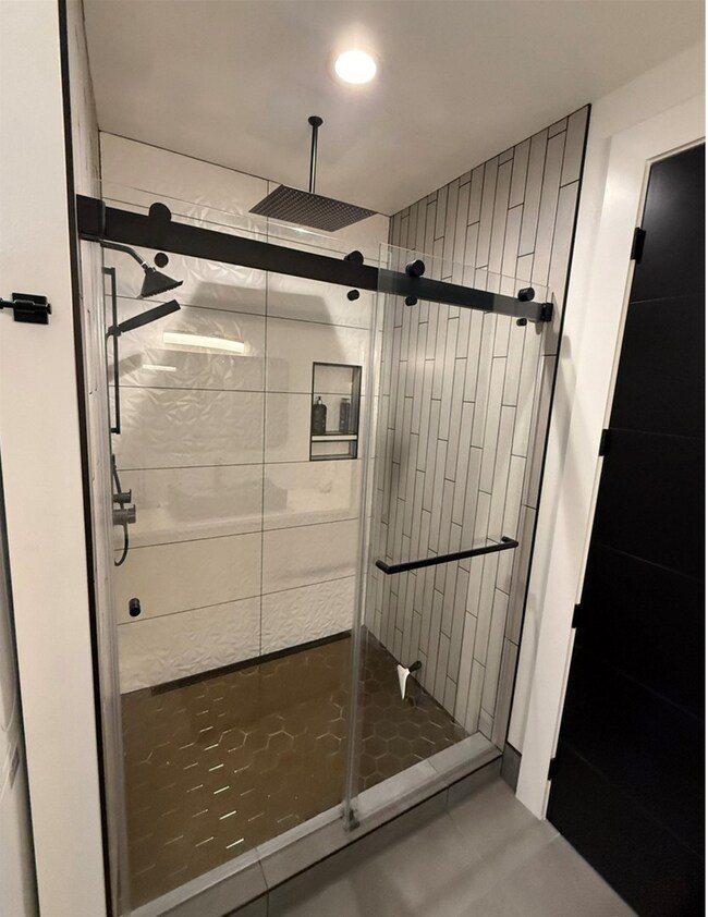 Building Photo - 829 S 242nd St