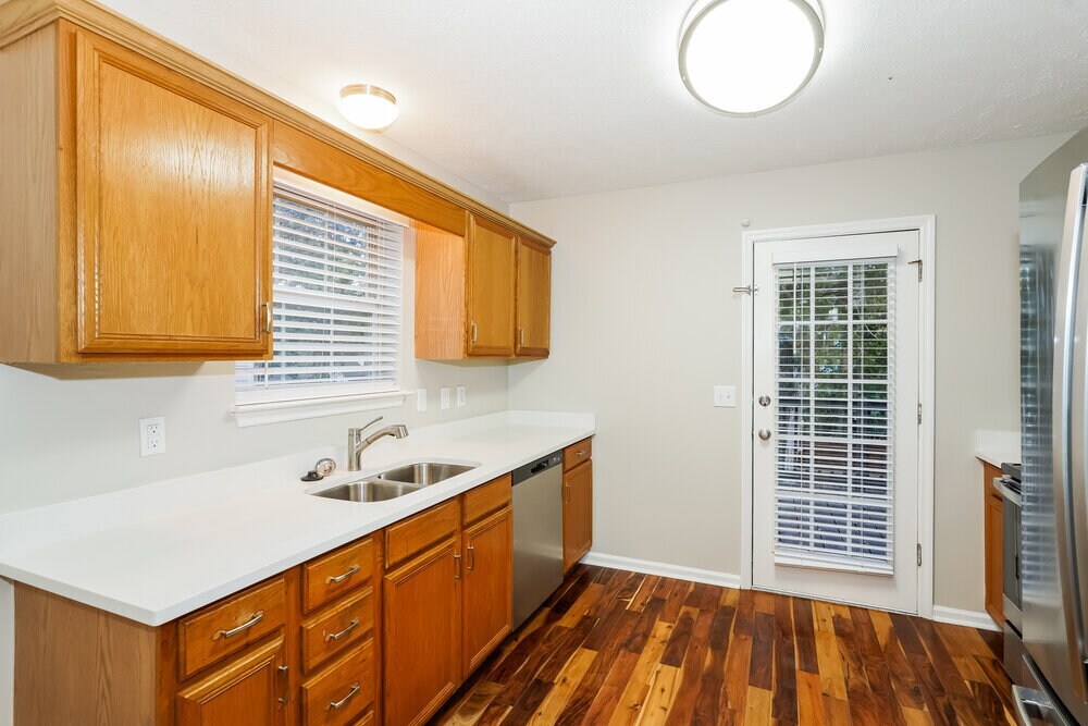 Building Photo - 452 Cedar Park Cir