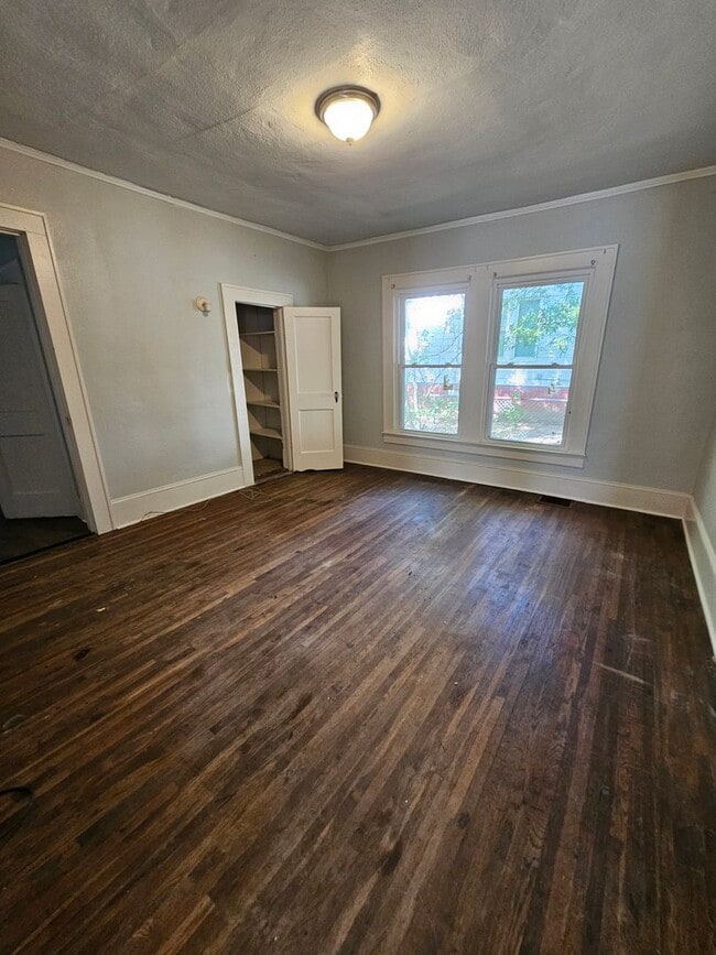 Building Photo - 3 BR house in High Point!