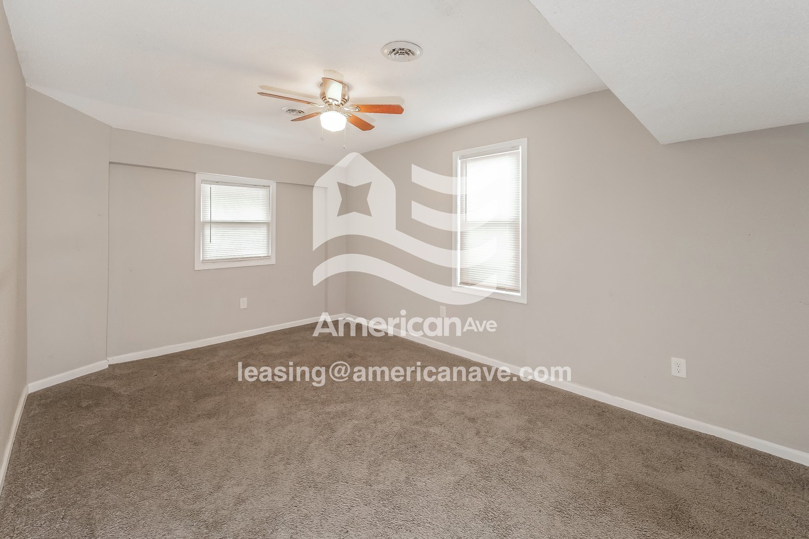 Building Photo - 7937 Park Ave