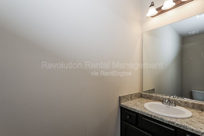 Building Photo - 2287 Church St