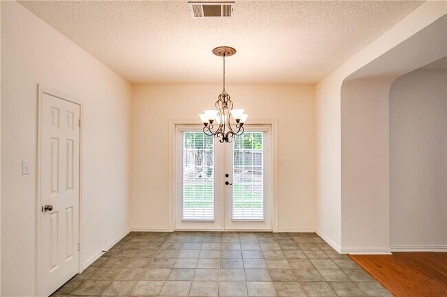 Building Photo - 1706 Chino Cove