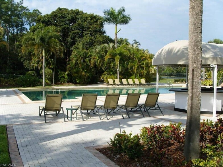 Building Photo - 1645 Spoonbill Ln