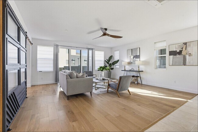 Building Photo - Beautiful 4BD/3.5BA Single-Family Home in the Dublin Boulevards Community!