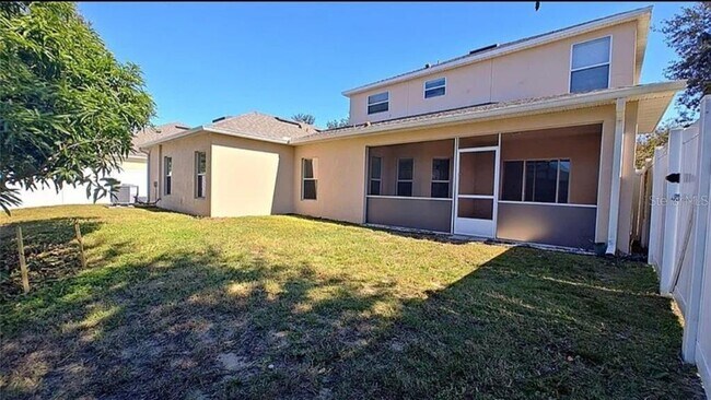 Building Photo - 460 Nadeau Way