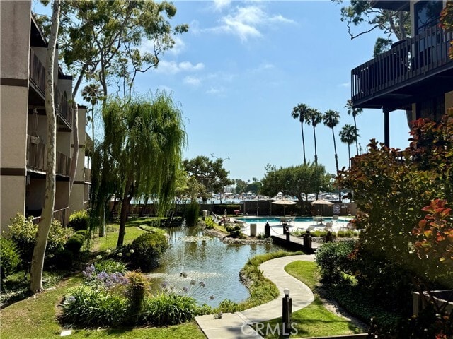 Building Photo - 9116 Marina Pacifica Dr N