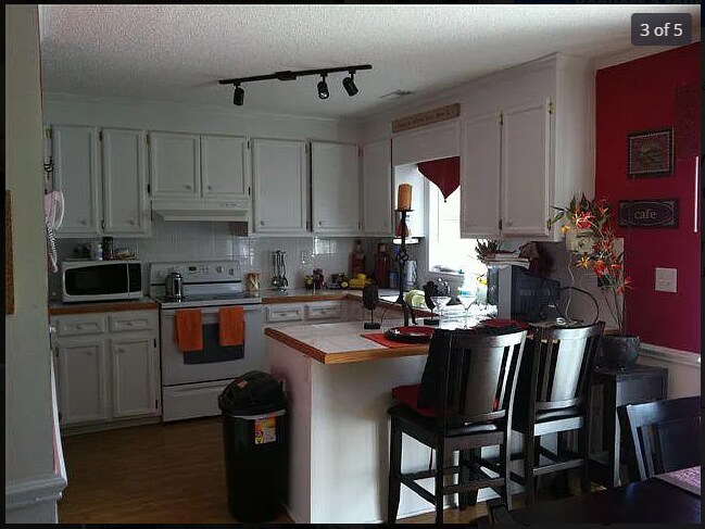 Building Photo - 2315 Vineyard Dr