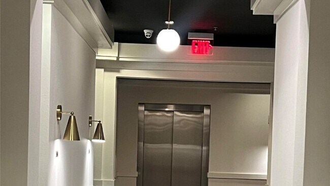 Building Photo - 1508 Blodgett St