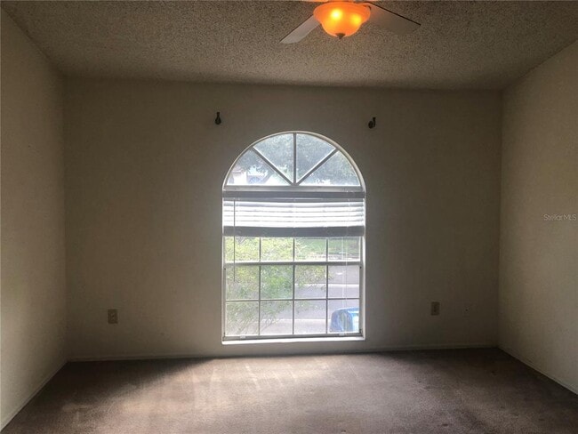 Building Photo - 3375 Fox Hunt Dr