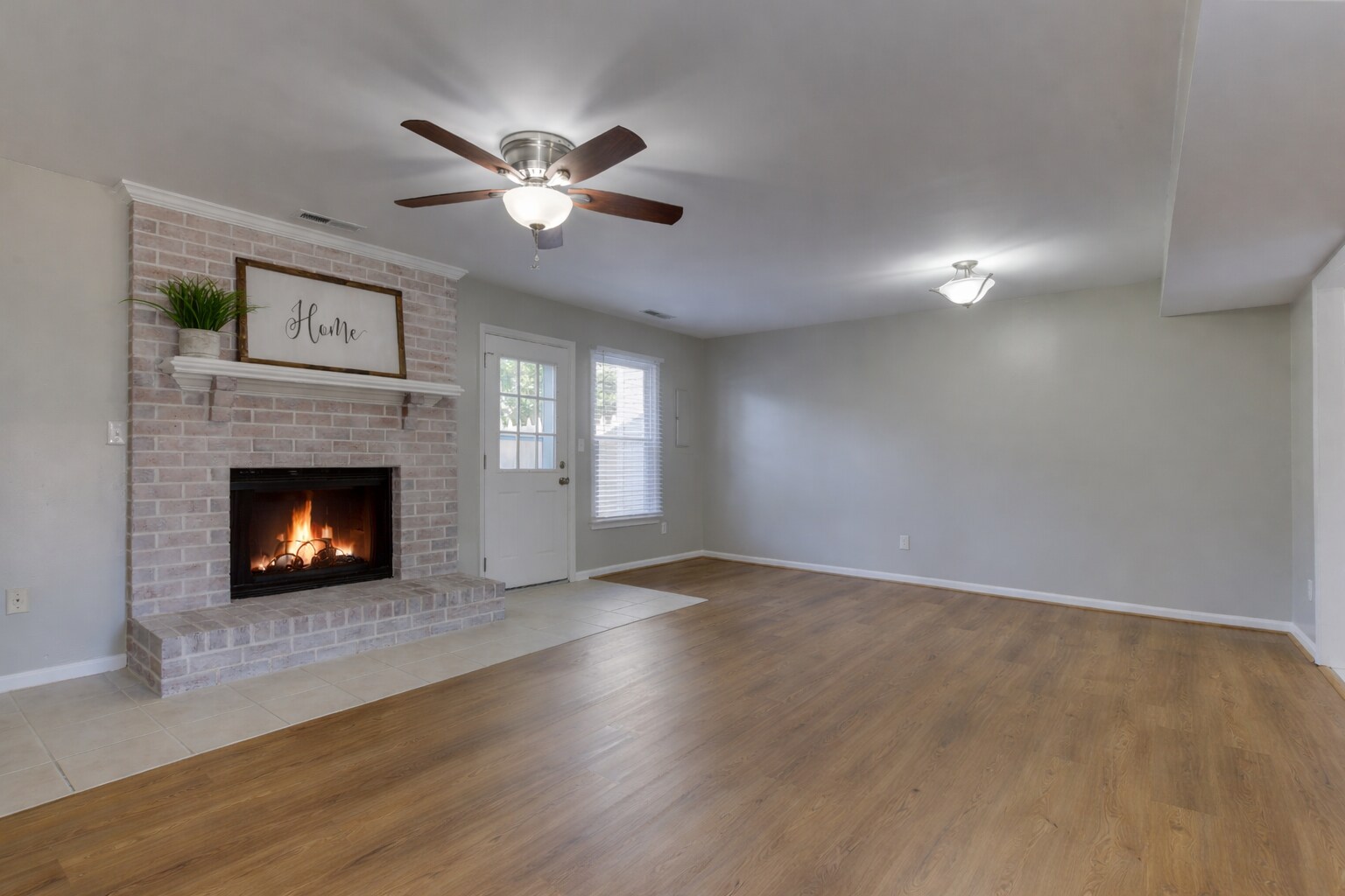 Building Photo - 425 Rennie Ct