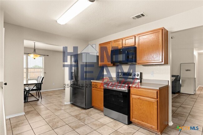 Building Photo - 4103 Deputy Dr