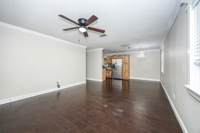 Building Photo - Peaceful Country Living on 2.4 Acres in Saucier