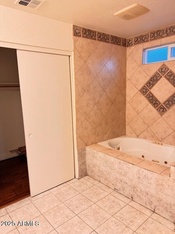Building Photo - 1291 S Crossbow Pl