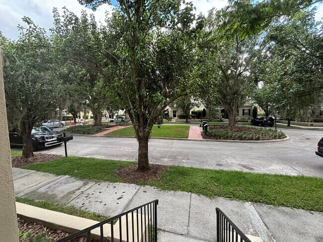 Building Photo - 1107 Croton Pl