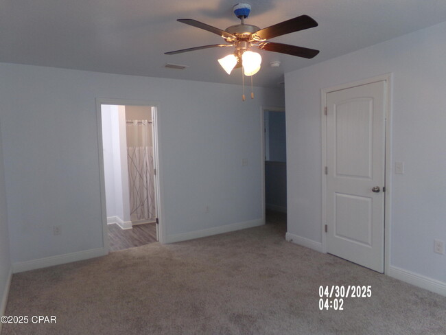 Building Photo - 5836 Callaway Cir