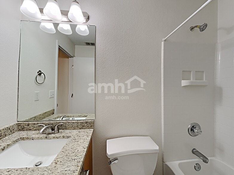 Building Photo - 13812 E 104th Pl