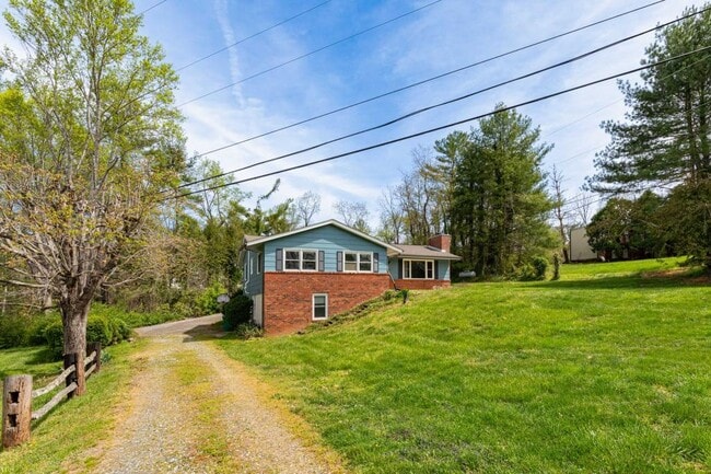 Building Photo - 43 Kennedy Rd