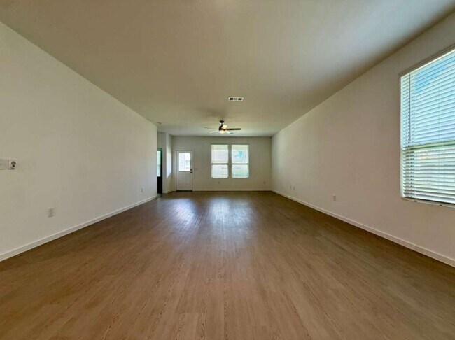 Building Photo - 15349 Dapple Blf Ln