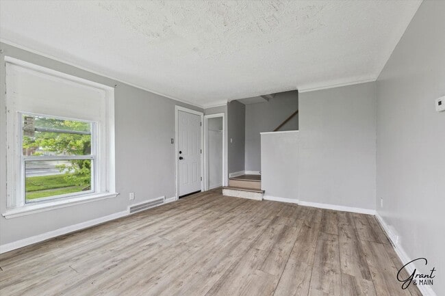 Building Photo - 18330/18332 Kelly Rd - Wise Man Investing LLC