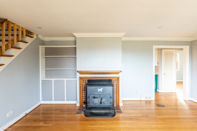 Building Photo - 4 br, 3 bath House - 1118 Wolf Trap Road