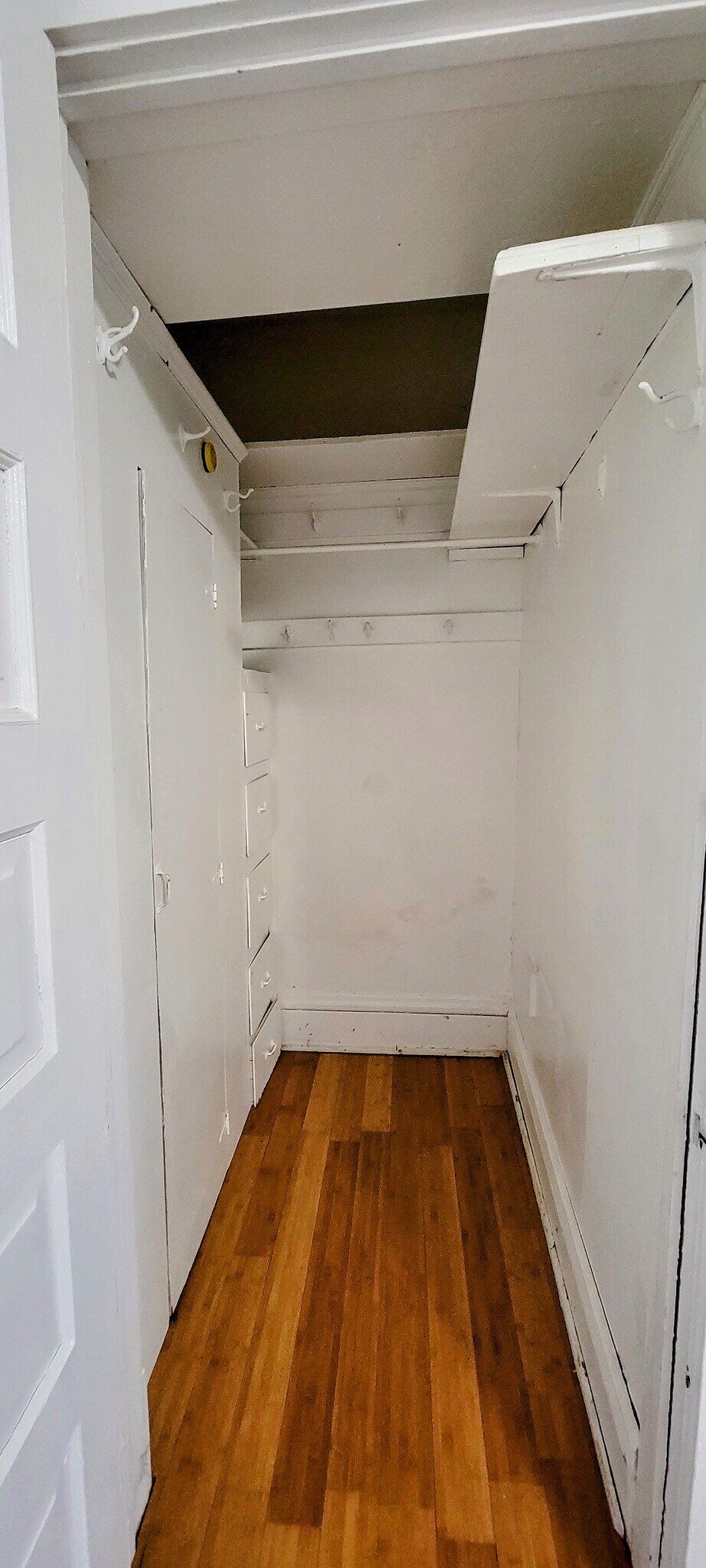 Bedroom closet - 681 Lawson Ave E