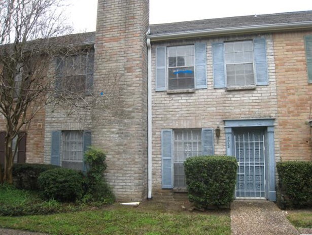 Primary Photo - 4034 Belle Park Dr