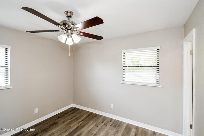 Building Photo - 5534 Enchanted Dr