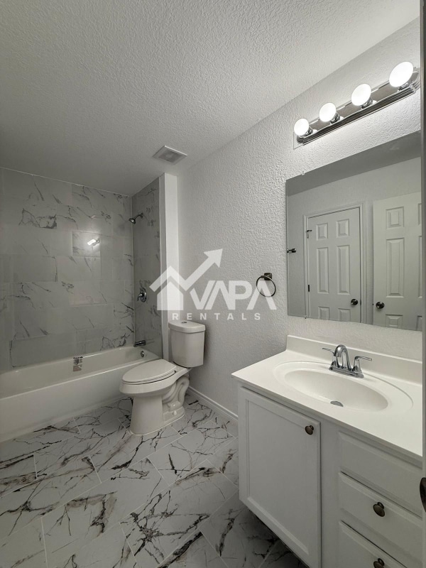 Building Photo - 511 Sanderling