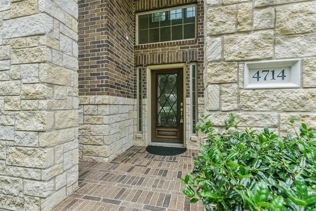 Building Photo - 4714 Emily Forest Trail