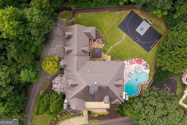 Building Photo - 11140 W Rd