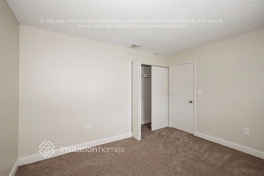 Building Photo - 19432 NW 62nd Ct