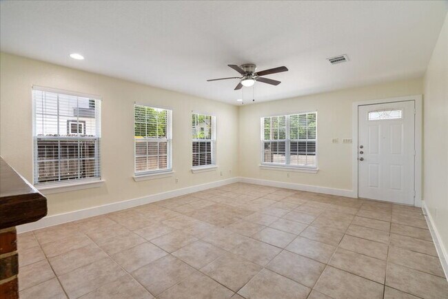 Building Photo - 500 Tillery St