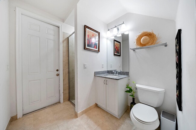 Building Photo - 7302 NW 111th Way